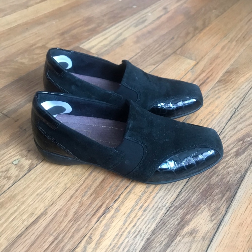Clarks Everyday Black Leather Croc Print Toe/Heel